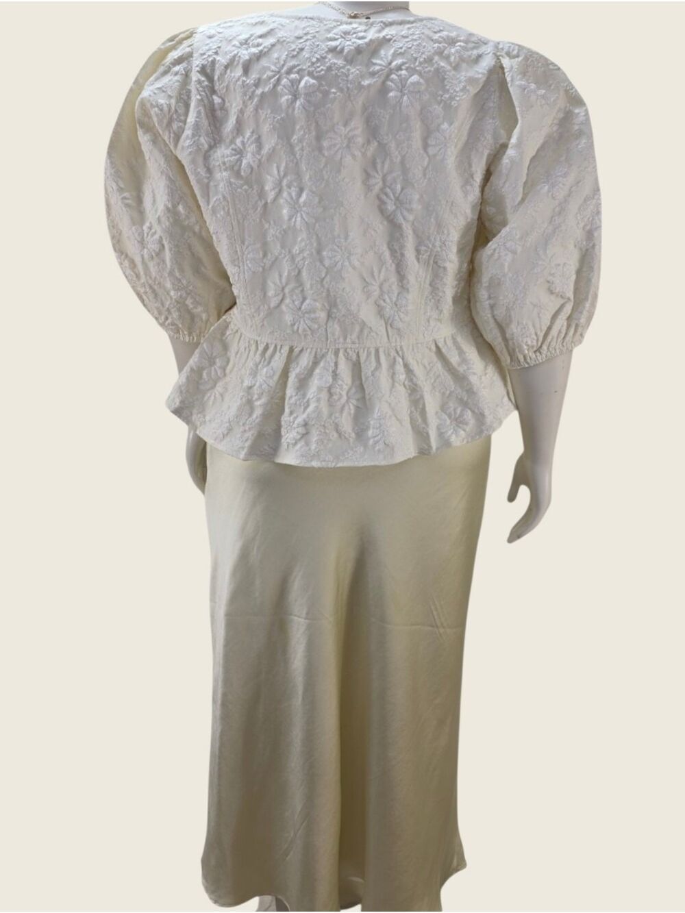 Oddi 3X Ivory Floral Jacquard Peplum Blouse Bow Puff Sleeve Cottagecore NWT - Picture 5 of 11